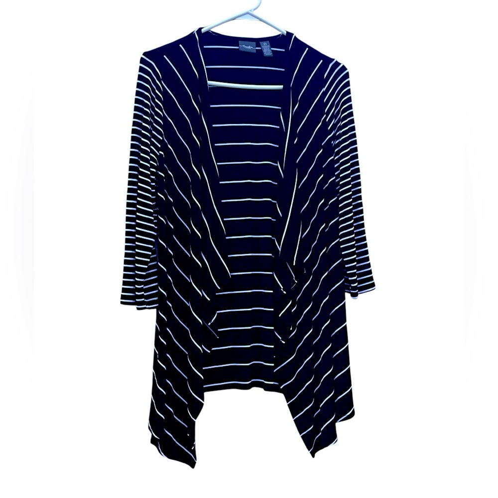 Travelers Collection Black and White Stripe Open Front Cardigan